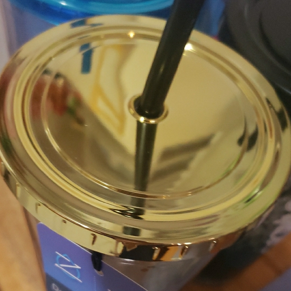 Gold Glitter Tumbler with Straw